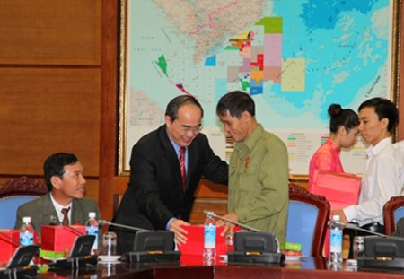 Phó Thủ tướng Nguyễn Thiện Nhân tiếp đoàn đại biểu người có công tỉnh Quảng Trị  - ảnh 1